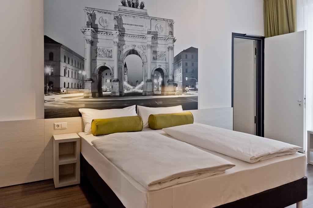 Super 8 By Wyndham Munich City North