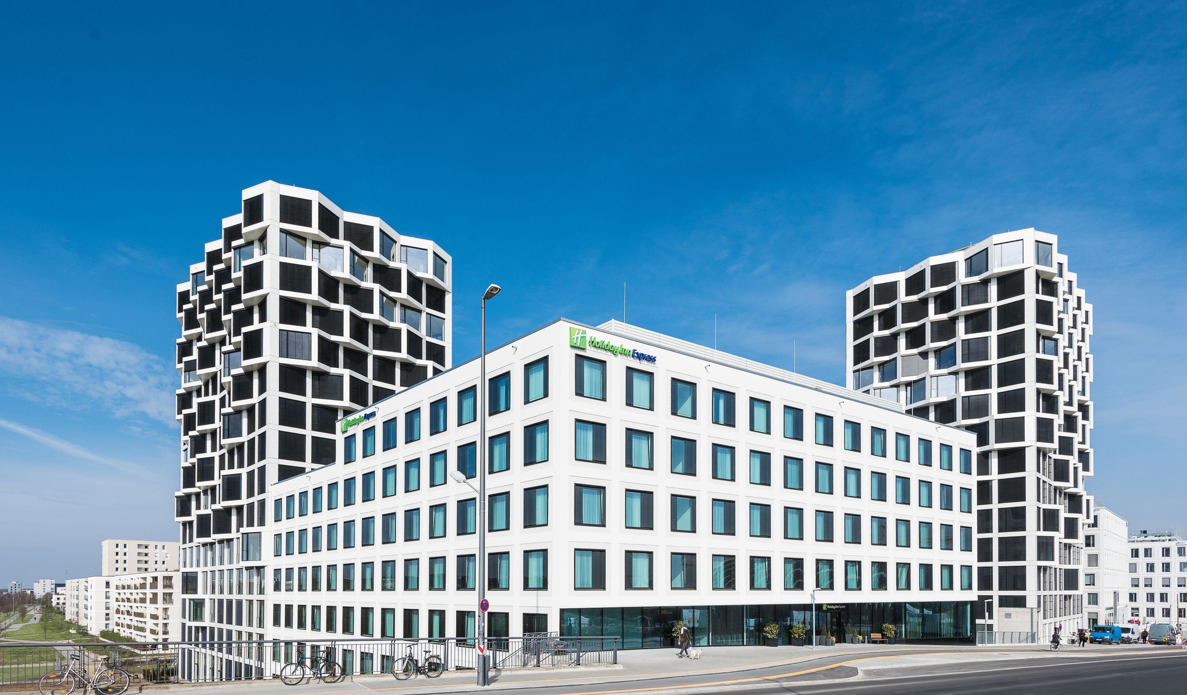 Holiday Inn Express Munich City West By Ihg