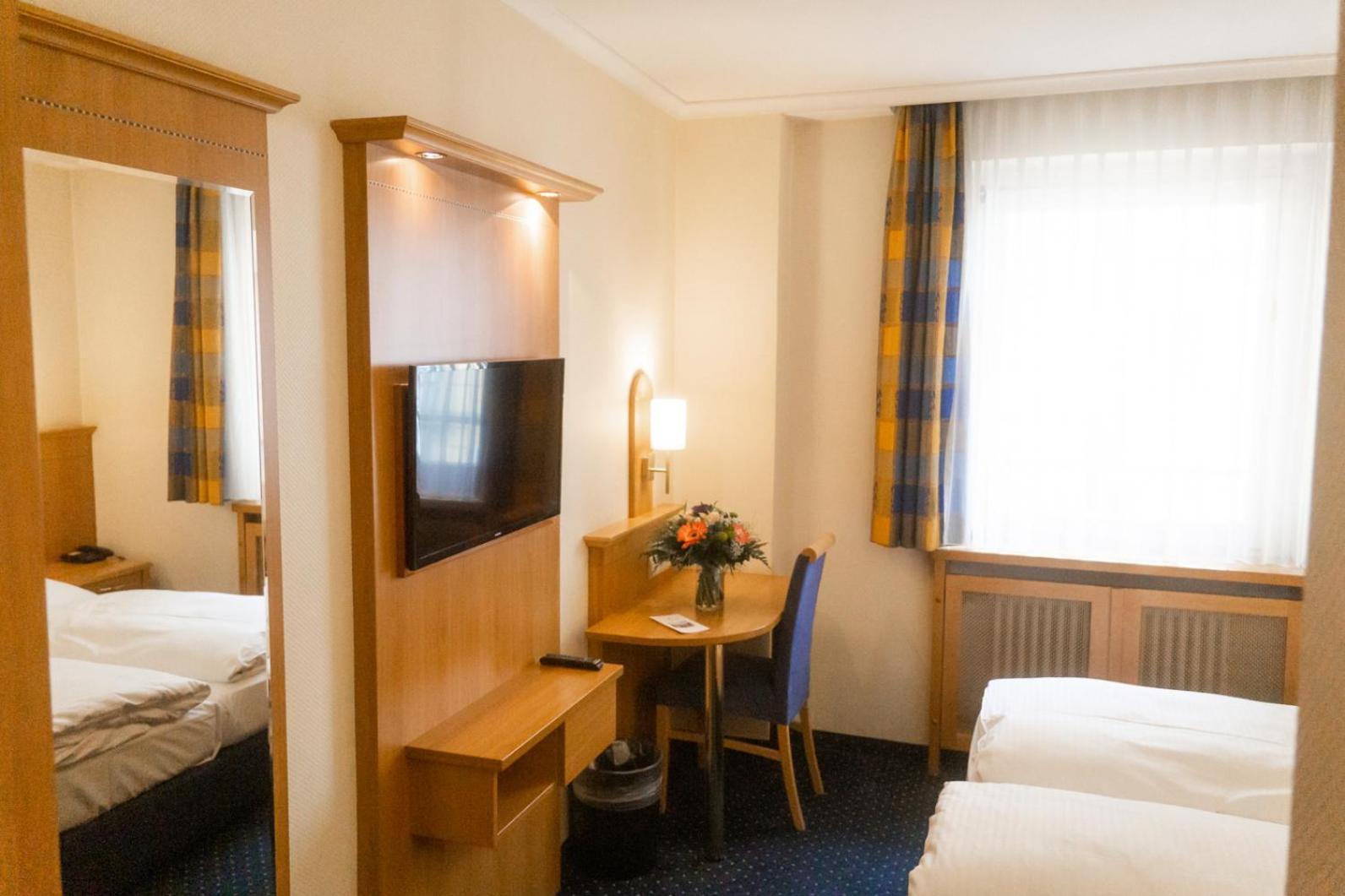 Hotel Daniel
