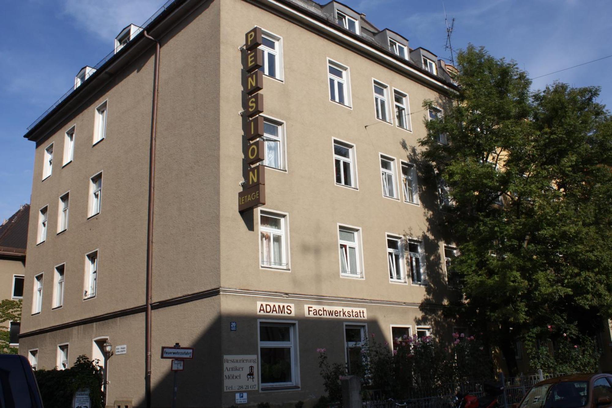 Hotel Pension Schmellergarten